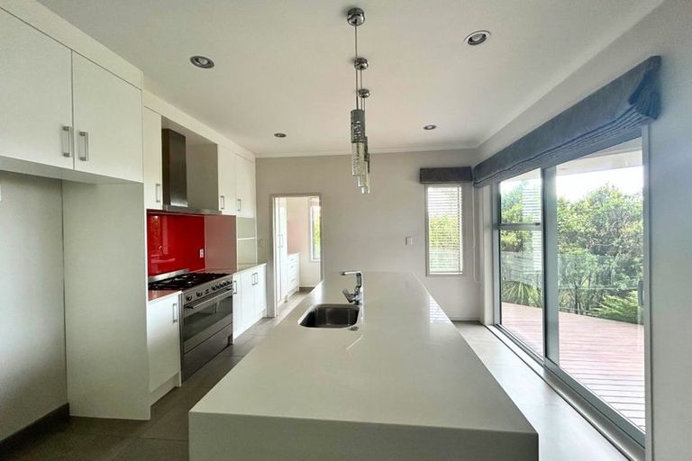 Photo of property in 7 Bella Vista Drive, Gulf Harbour, Whangaparaoa, 0930