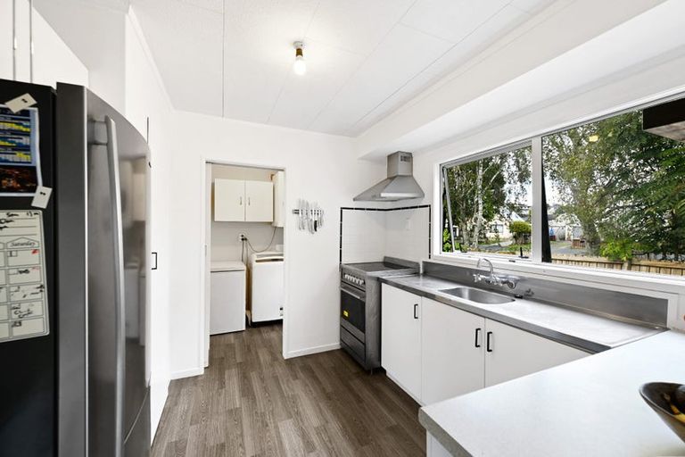 Photo of property in 35a Lindsay Crescent, Nawton, Hamilton, 3200