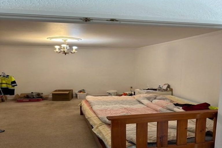 Photo of property in 1 Skilling Place, Farm Cove, Auckland, 2012