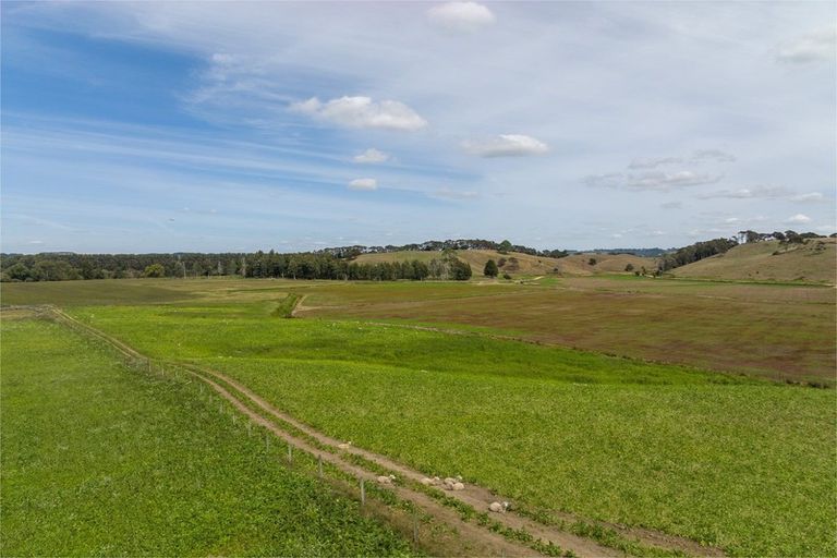 Photo of property in 376 Clark And Denize Road, Pukekawa, 2696