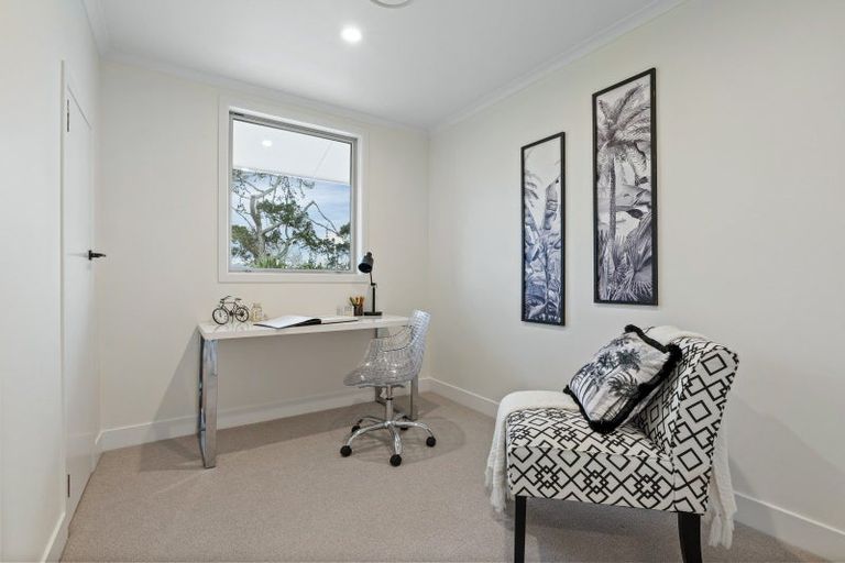 Photo of property in 4 Henley Road, Kaukapakapa, 0871