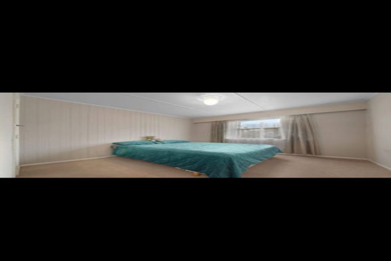 Photo of property in 17 Kayes Road, Pukekohe, 2120