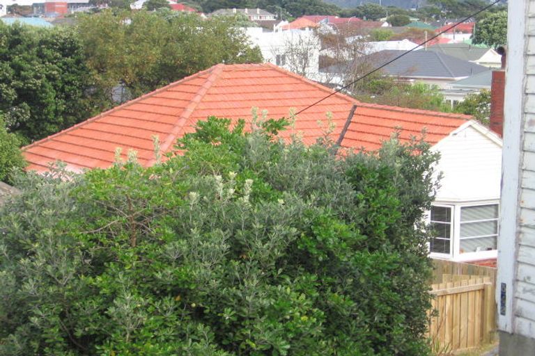 Photo of property in 542 Broadway, Strathmore Park, Wellington, 6022