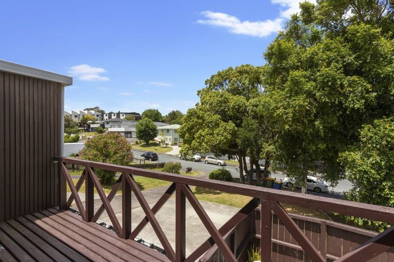 Photo of property in 23 Dellwood Avenue, Henderson, Auckland, 0612