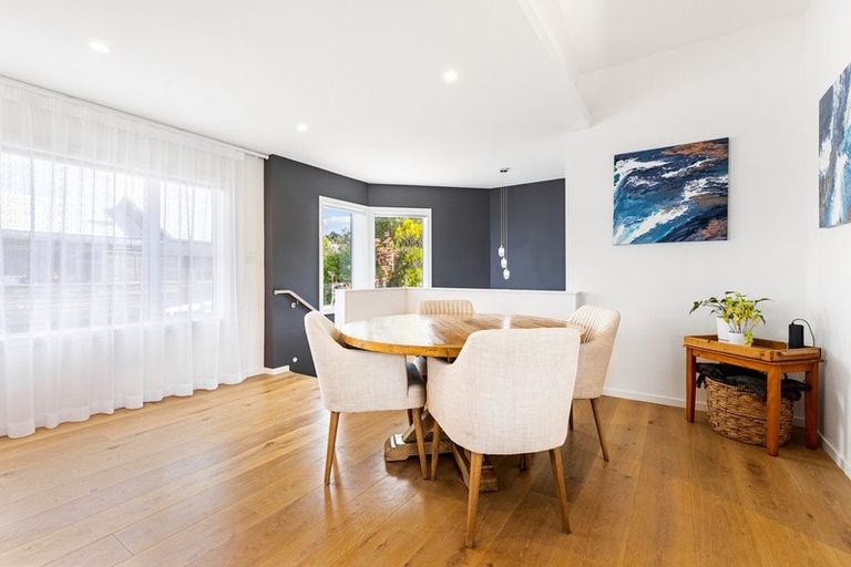 Photo of property in 3/28 Manly Esplanade, Browns Bay, Auckland, 0630