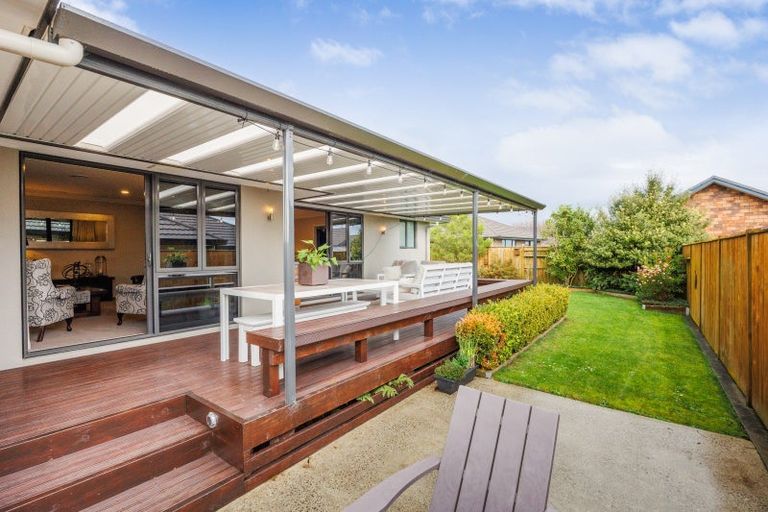 Photo of property in 172 Pacific Drive, Fitzherbert, Palmerston North, 4410