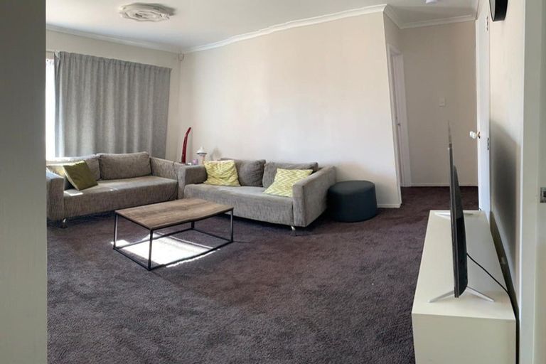 Photo of property in 11 Farmdale Court, Flat Bush, Auckland, 2019