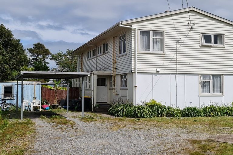 Photo of property in 22-24 Bentham Street, Westport, 7825