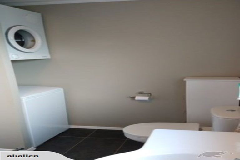 Photo of property in 53 Alexandra Road, Hataitai, Wellington, 6021