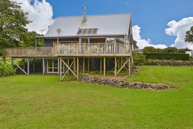 Photo of property in 248 Whangarata Road, Tuakau, 2694