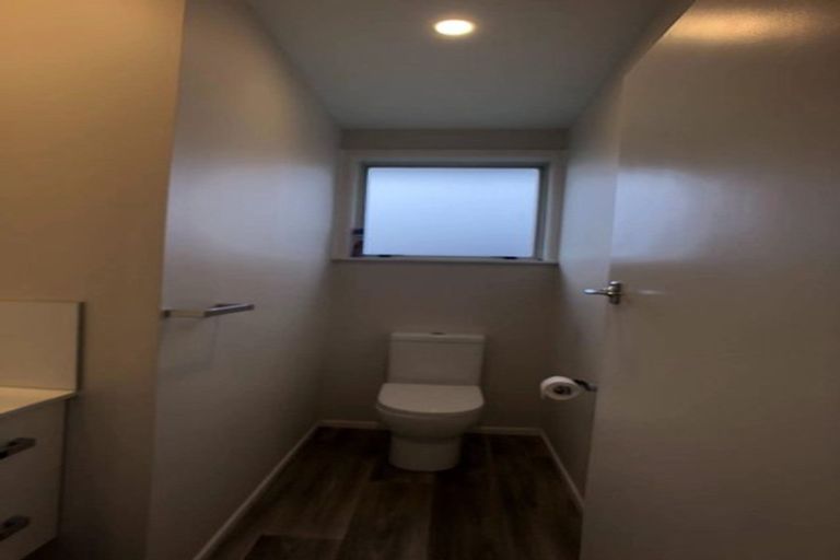 Photo of property in 14 Carole Crescent, Pakuranga, Auckland, 2010