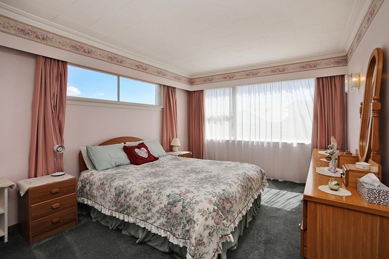Photo of property in 255 Yarrow Street, Richmond, Invercargill, 9810