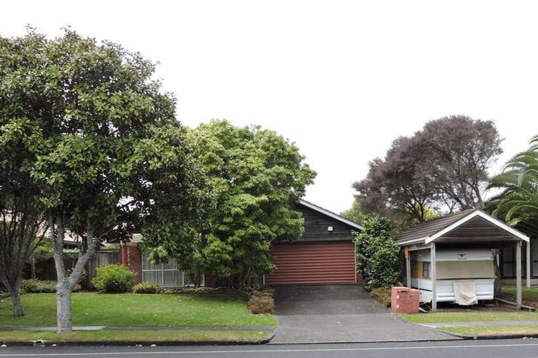 Photo of property in 56 Golfland Drive, Golflands, Auckland, 2013