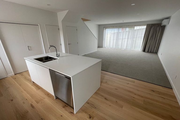 Photo of property in 11/50 Friend Street, Karori, Wellington, 6012