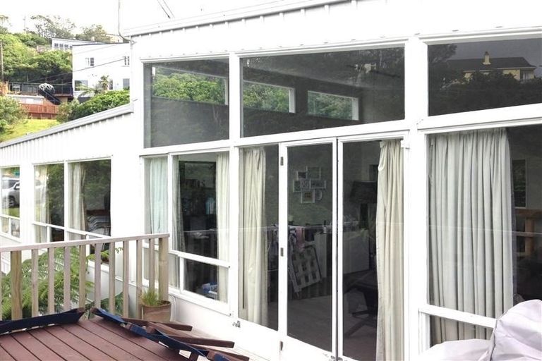 Photo of property in 70 Homebush Road, Khandallah, Wellington, 6035