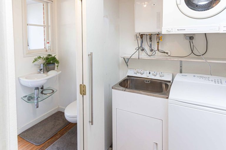 Photo of property in 75 Kahu Road, Fendalton, Christchurch, 8041