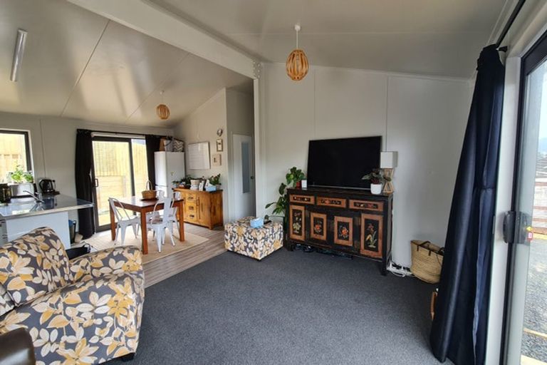 Photo of property in 90 Dimock Street, Titahi Bay, Porirua, 5022