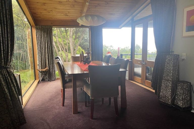 Photo of property in 14 Marama Terrace, Eastbourne, Lower Hutt, 5013