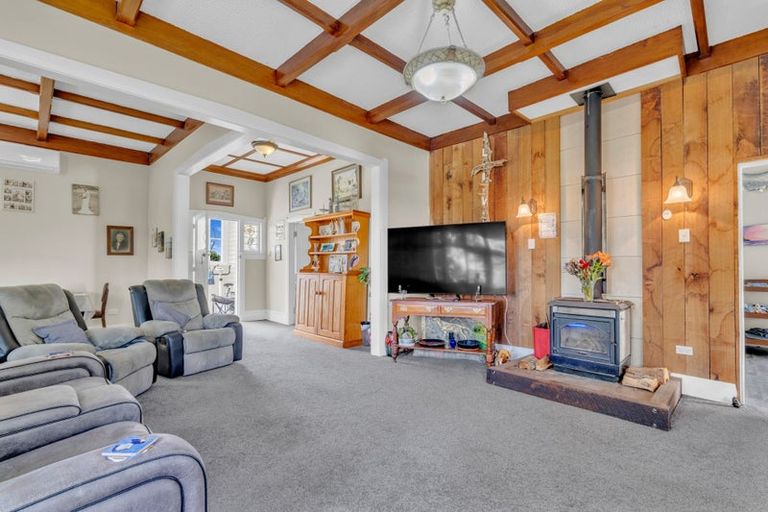 Photo of property in 62 Norton Street, Te Kopuru, 0391