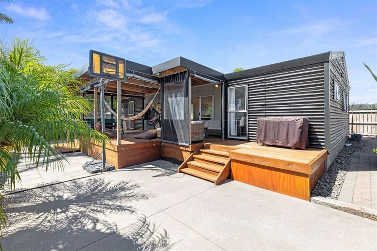 Photo of property in 114b Dickson Road, Papamoa Beach, Papamoa, 3118