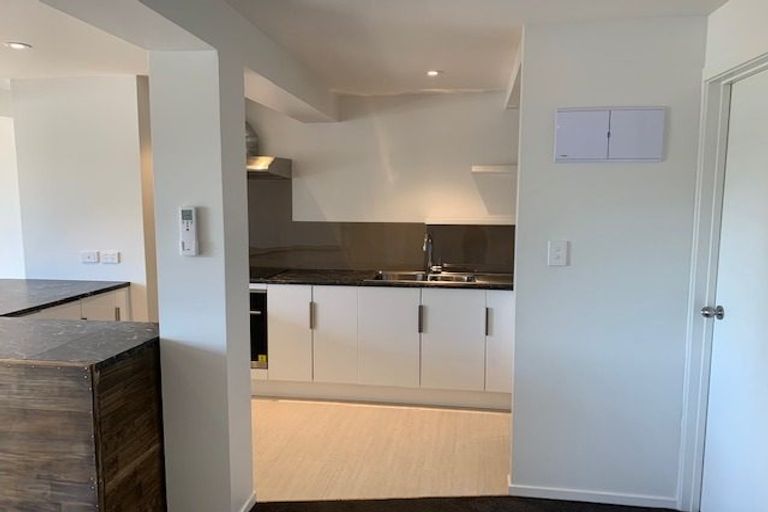 Photo of property in 13 Lendenfeld Drive, Papatoetoe, Auckland, 2025