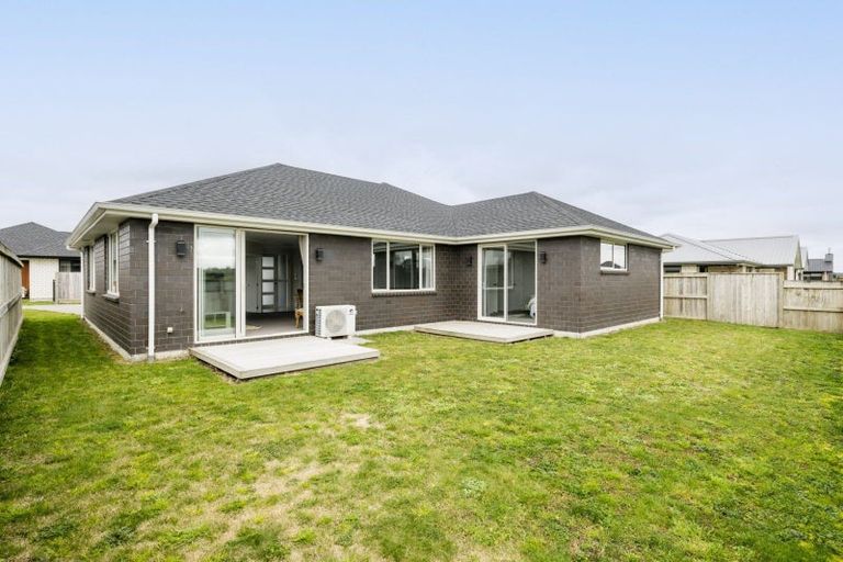 Photo of property in 13 Hehan Close, Cambridge, 3434