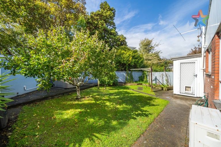 Photo of property in 5 Amberley Grove, Hutt Central, Lower Hutt, 5010