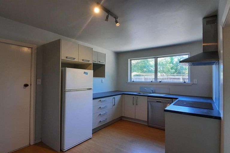 Photo of property in 1/67 Windermere Road, Papanui, Christchurch, 8053