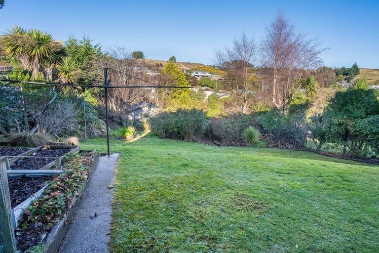 Photo of property in 11 Bell Crescent, Concord, Dunedin, 9018