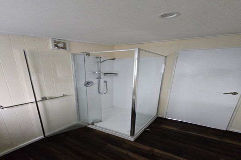 Photo of property in 21 Olivia Crescent, Tawa, Wellington, 5028