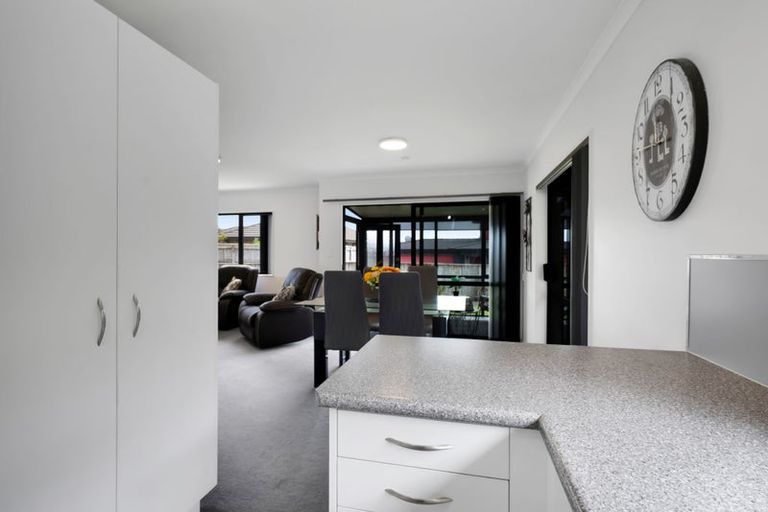 Photo of property in 42e Camellia Avenue, Bell Block, New Plymouth, 4312