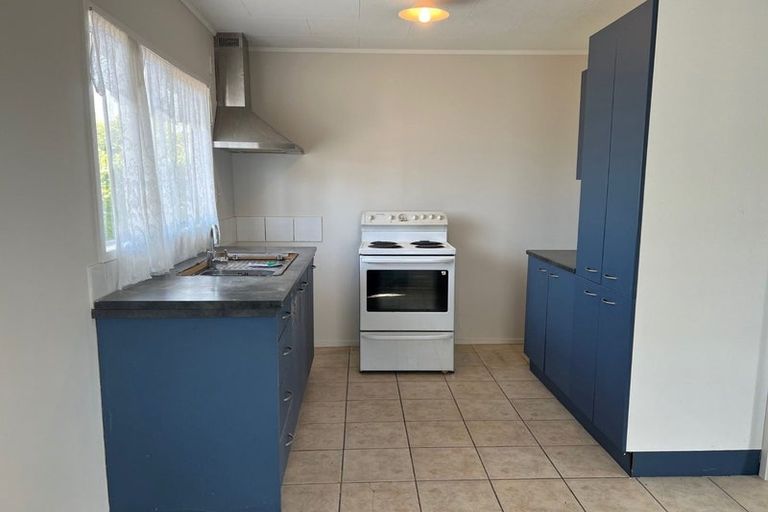 Photo of property in 57 Burundi Avenue, Clendon Park, Auckland, 2103