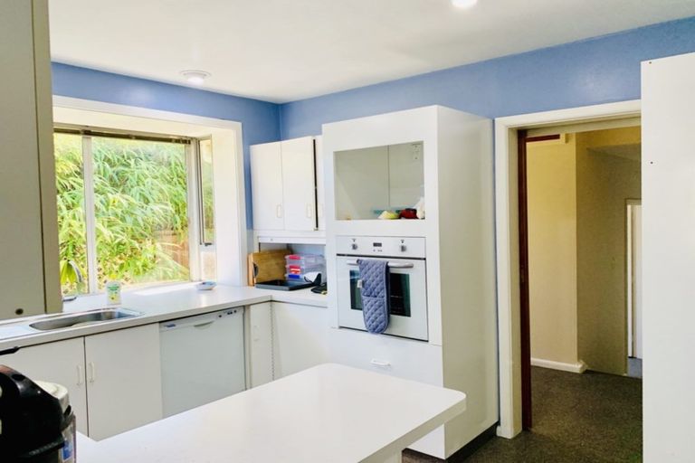 Photo of property in 35 Delaware Crescent, Russley, Christchurch, 8042