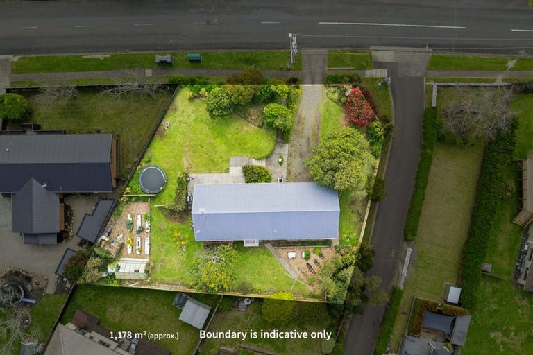 Photo of property in 24 Dominion Road, Tuakau, 2121