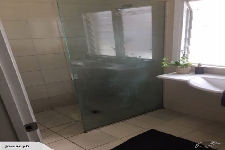 Photo of property in 46 Ivanhoe Road, Grey Lynn, Auckland, 1021