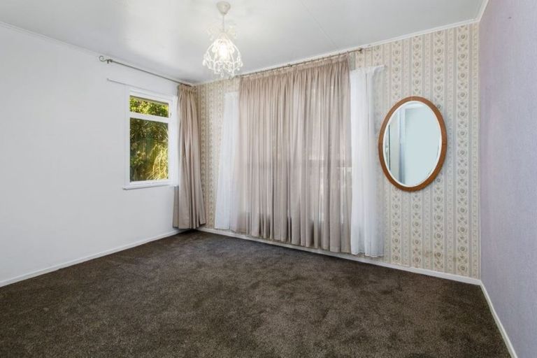 Photo of property in 112 Jamaica Drive, Grenada North, Wellington, 5028