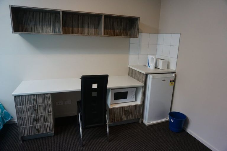 Photo of property in 19 Paeroa Street, Riccarton, Christchurch, 8041