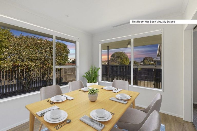 Photo of property in 1/4 Queenspark Drive, Parklands, Christchurch, 8083