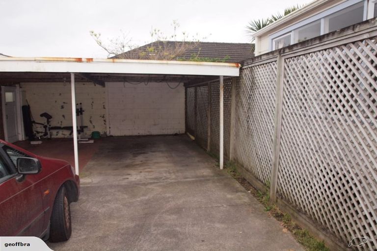 Photo of property in 2/85 Lake Road, Belmont, Auckland, 0622