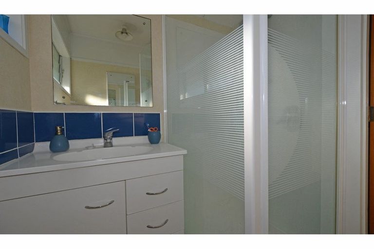 Photo of property in 27 Hinemotu Avenue, Kawerau, 3127