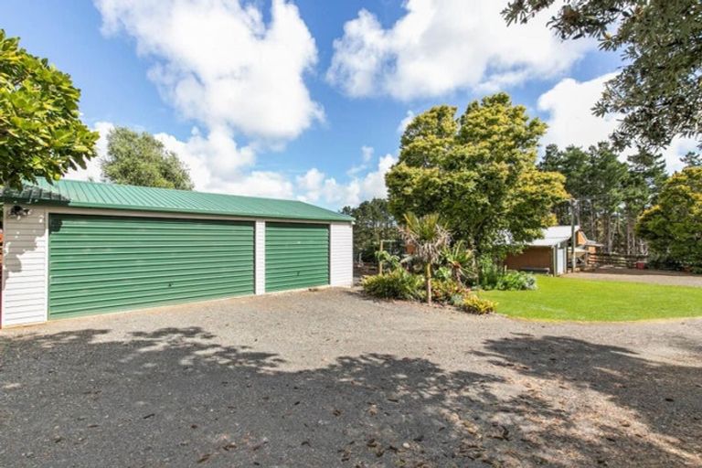 Photo of property in 96 Hatton Road, Awhitu, Waiuku, 2684