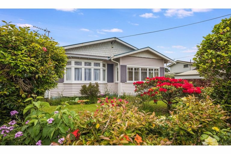 Photo of property in 21 Cudby Street, Woburn, Lower Hutt, 5011