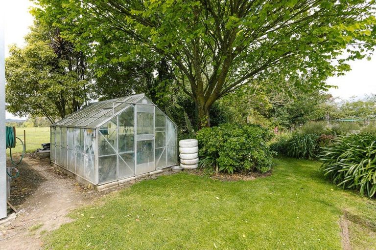Photo of property in 148 Tipapakuku Road, Dannevirke, 4930