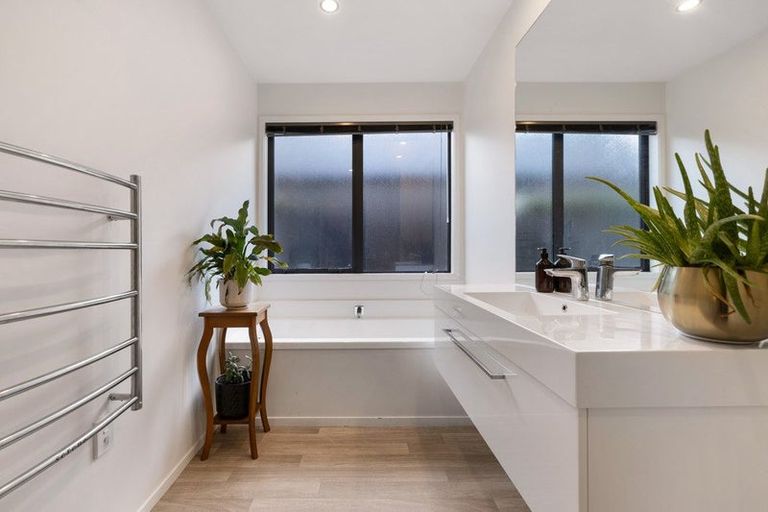 Photo of property in 47c Erskine Street, Lake Hayes, Queenstown, 9304