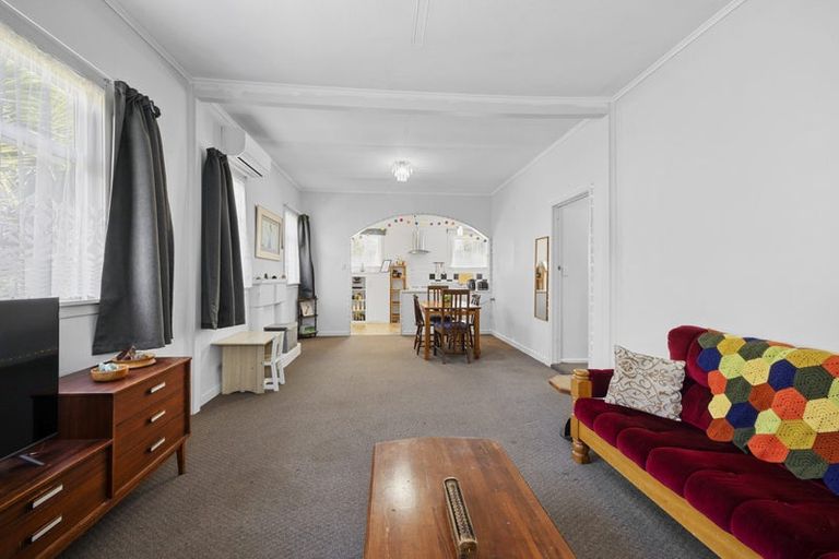 Photo of property in 51a Richmond Street, Waitara, 4320