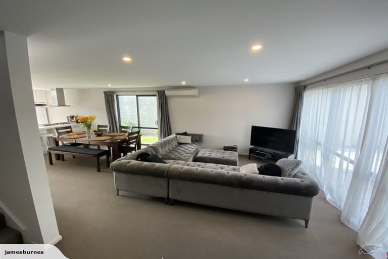 Photo of property in 7 Onslow Road, Lake Hayes, Queenstown, 9304