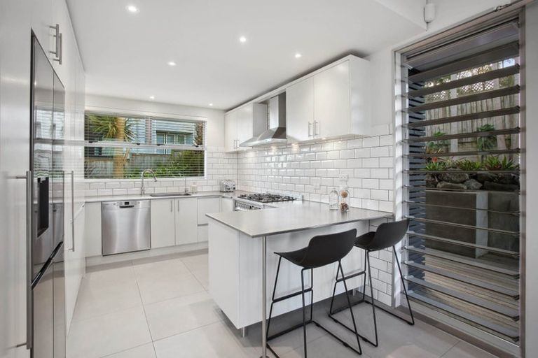 Photo of property in 75a Arthur Street, Onehunga, Auckland, 1061