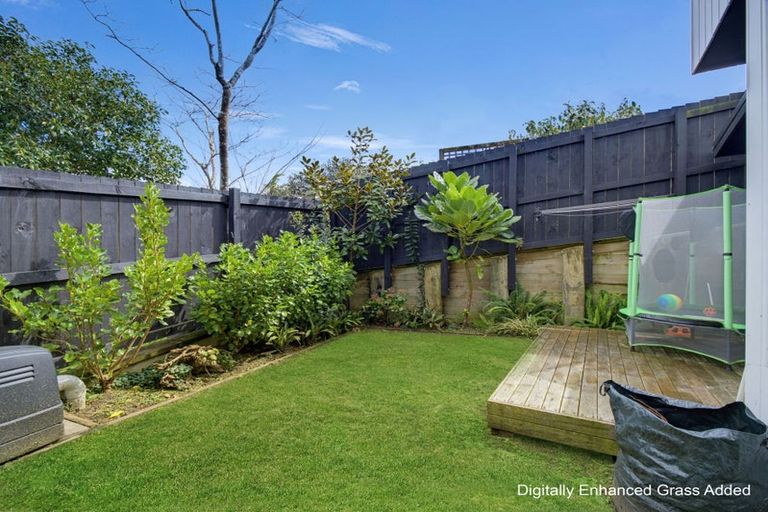 Photo of property in 1e Stott Avenue, Birkdale, Auckland, 0626