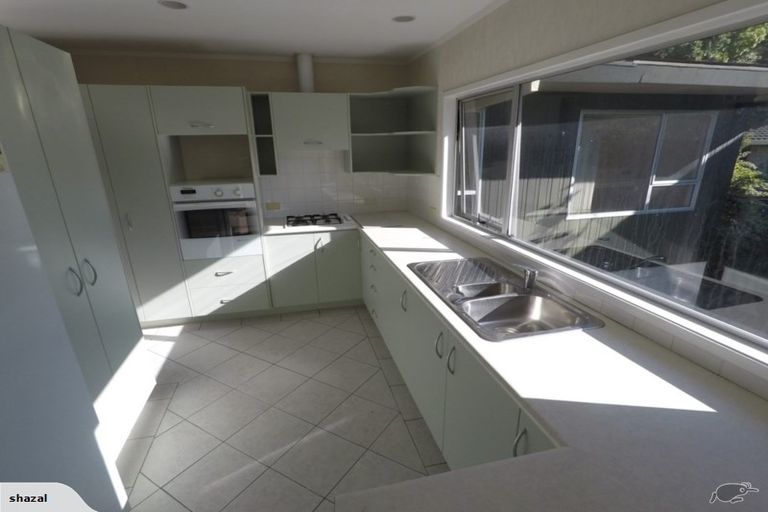 Photo of property in 38 Maxwelton Drive, Mairangi Bay, Auckland, 0630