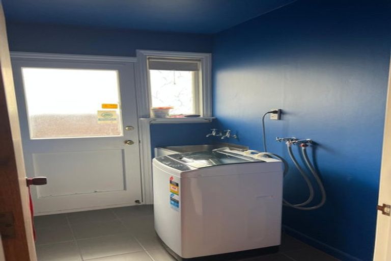 Photo of property in 1/11 Puriri Street, Riccarton, Christchurch, 8041